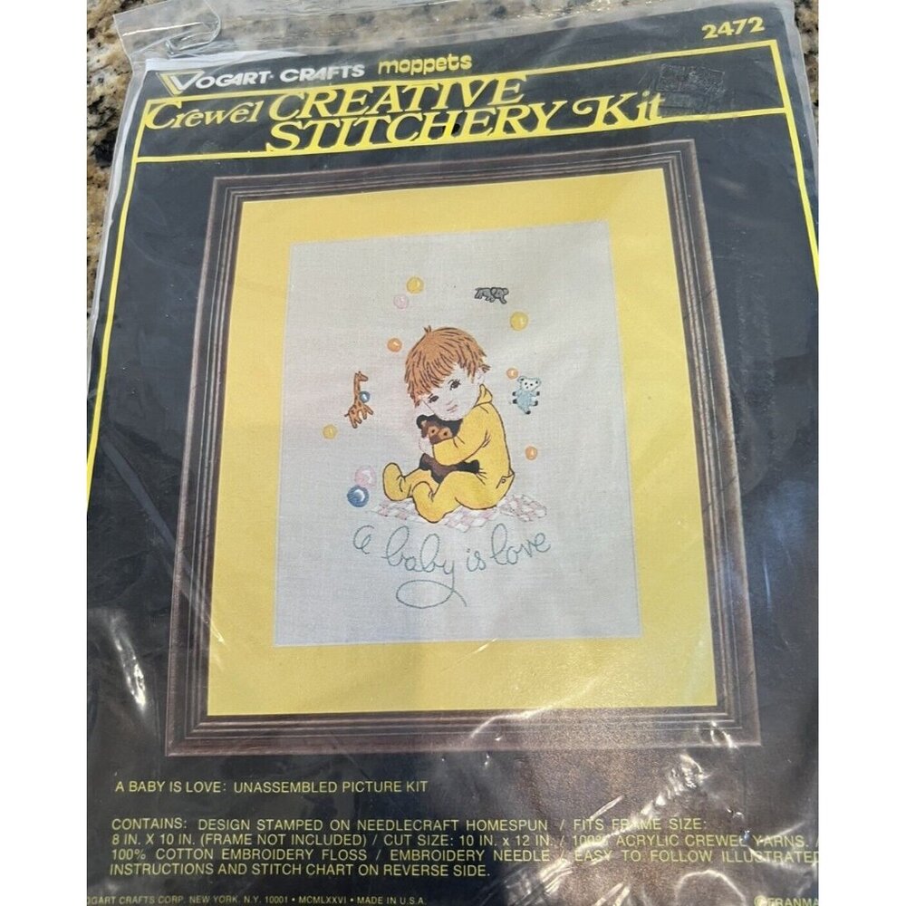 2472 VOGART CRAFTS MOPPETS CREWEL STITCHERY KIT A Baby Is Love 10"X12"  1976 Vtg